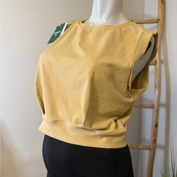 HALARA Patitoff Flow Crew Neck Sleeveless Cropped Yoga Tank Top M Curds & Whey - Picture 5 of 8